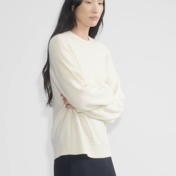 Aritzia Wool and Cashmere Crewneck Sweater - Picture 7 of 7